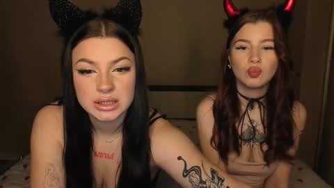 Lisa and Den online show from 14, 12, 2025