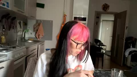 Aileen online show from 31, 5, 2026