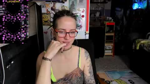 Snapshot of lisafoxy_y chatting on 30, 5, 2026 Lisa online show from 30, 5, 2026