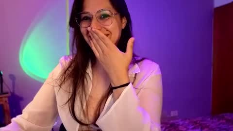 Snapshot of lisainthesky chatting on 5, 3, 2026 lisainthesky online show from 5, 3, 2026