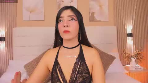 Snapshot of lisalain chatting on 17, 7, 2026 lisa online show from 17, 7, 2026