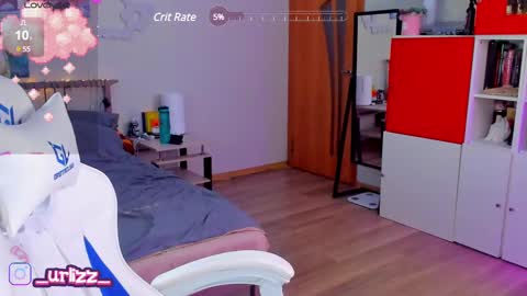   LISA   online show from 28, 2, 2025