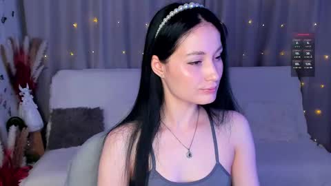 Lisa Moore online show from 27, 2, 2025