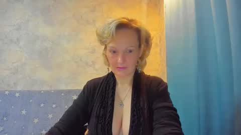 Lisasimsxs online show from 8, 2, 2026