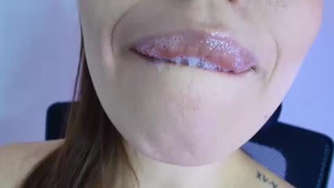 Lisbet online show from 18, 12, 2025