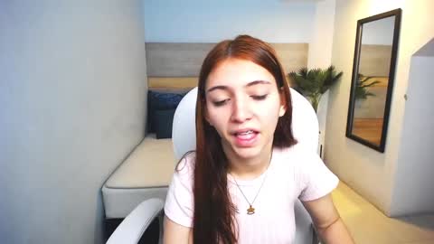 Liseth Fox online show from 7, 1, 2025