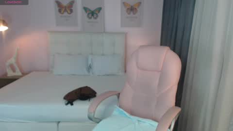 Snapshot of liss_black chatting on 5, 12, 2024 Andrea online show from 5, 12, 2024