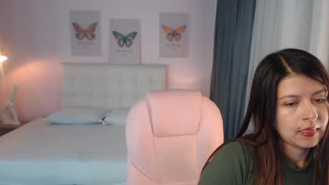 Snapshot of liss_black chatting on 6, 1, 2025 Andrea online show from 6, 1, 2025