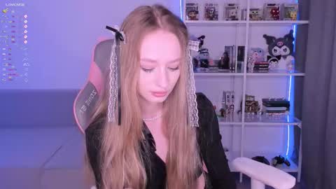 Snapshot of lissa__fox chatting on 22, 12, 2025 lissa online show from 22, 12, 2025