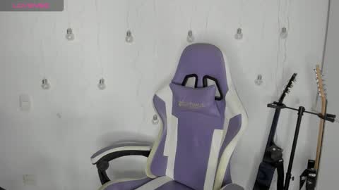 Lissa Kim  online show from 8, 3, 2026