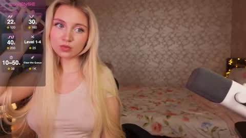Snapshot of lissablush_ chatting on 13, 11, 2025 Lissa online show from 13, 11, 2025