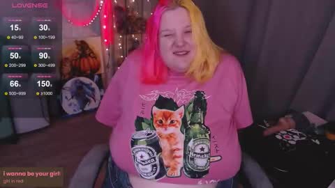 Snapshot of lissamuff chatting on 27, 11, 2025 Lissa online show from 27, 11, 2025