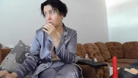 litisialove455 online show from 15, 2, 2025