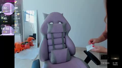 Danni online show from 12, 1, 2025