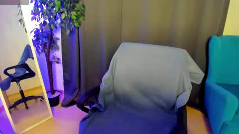 Snapshot of little__isabel chatting on 26, 5, 2026 Isabel online show from 26, 5, 2026