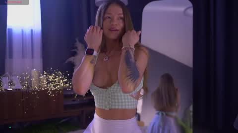 SophiaKateline online show from 30, 4, 2026