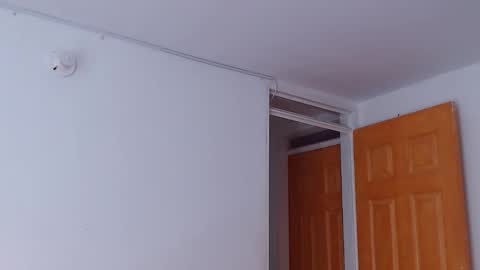 Snapshot of little_angelito2 chatting on 12, 11, 2025 TU ANGELITO online show from 12, 11, 2025