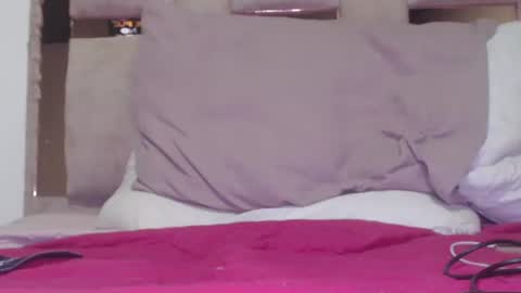 Snapshot of little_aphrodite2 chatting on 24, 3, 2026 Aliciaparaisss online show from 24, 3, 2026