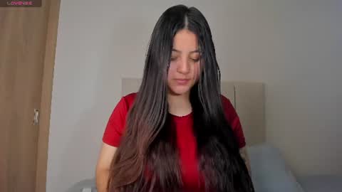 Independent model carolina online show from 29, 7, 2026