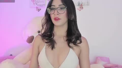    online show from 24, 6, 2026