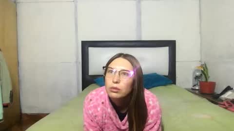 Diablita online show from 19, 9, 2025