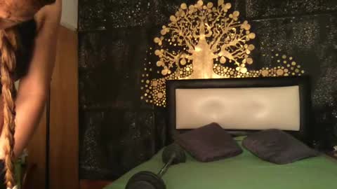 Snapshot of little_devil_diablita90 chatting on 13, 6, 2026 Diablita online show from 13, 6, 2026