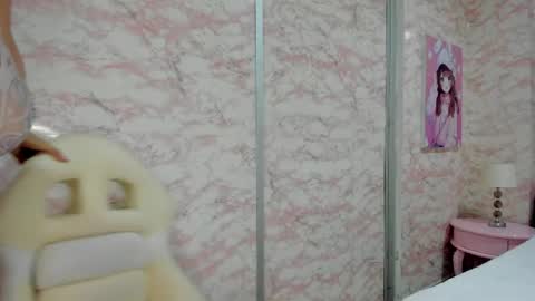 Snapshot of little_doll_4u chatting on 28, 4, 2026 ANNI online show from 28, 4, 2026