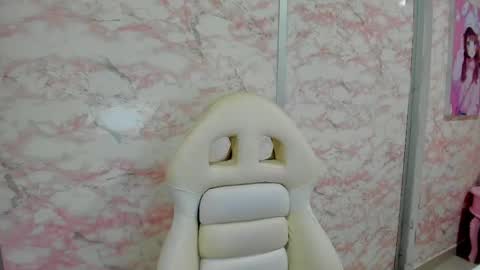 Snapshot of little_doll_4u chatting on 5, 5, 2026 ANNI online show from 5, 5, 2026