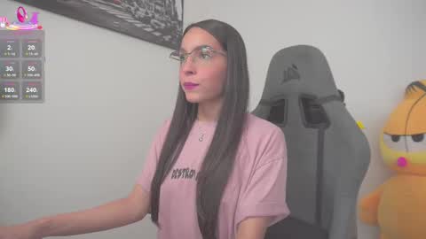 Help me reach 100 likes online show from 8, 9, 2025