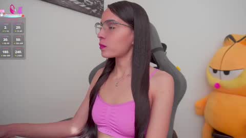 Help me reach 100 likes online show from 17, 9, 2025