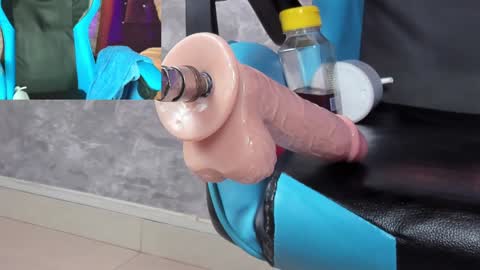 Snapshot of little_lili19 chatting on 7, 2, 2025 Lili online show from 7, 2, 2025