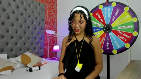 Snapshot of little_lilith_apple chatting on 18, 1, 2025 little_lilith_apple online show from 18, 1, 2025