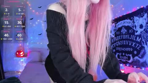 Snapshot of little_misaki chatting on 31, 10, 2025 Maria online show from 31, 10, 2025