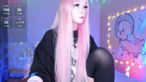 Snapshot of little_misaki chatting on 4, 12, 2025 Maria online show from 4, 12, 2025