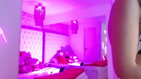 Paulette online show from 12, 2, 2026