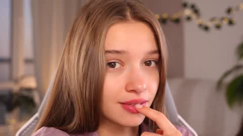 Kiki online show from 9, 9, 2025