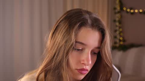 Kiki online show from 7, 10, 2025