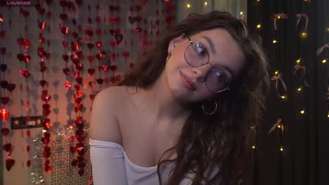 Kiki online show from 18, 2, 2026