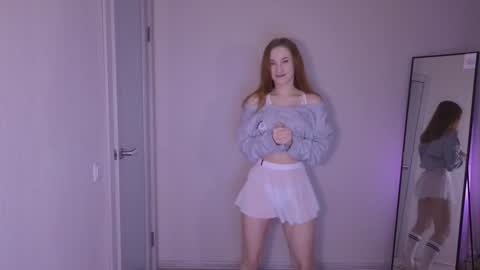 little_pretty_woman online show from 1, 12, 2024