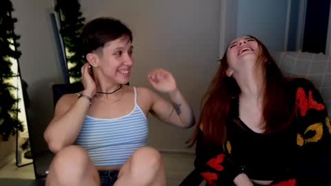 little_pretty_woman online show from 13, 1, 2025