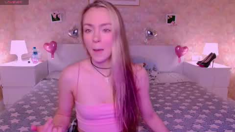 Snapshot of little_rockk chatting on 27, 6, 2026 little_rockk online show from 27, 6, 2026