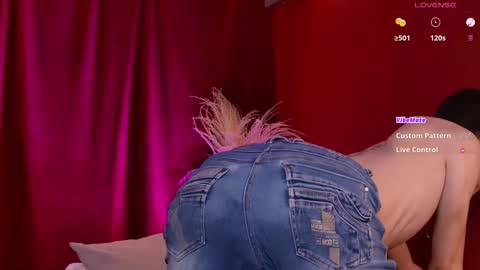 Snapshot of little_twiink chatting on 9, 3, 2026 Juan Ferrer online show from 9, 3, 2026