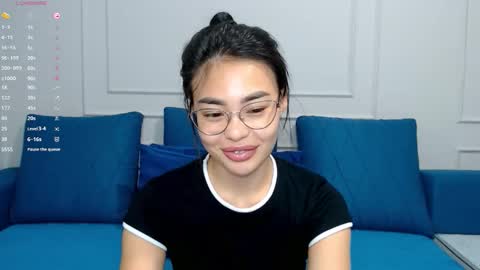 Kwan online show from 15, 10, 2025