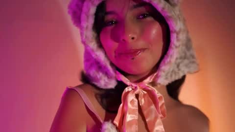 Im your little Velinda  online show from 22, 10, 2025