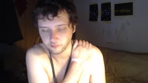 Snapshot of littlealien7 chatting on 26, 10, 2025 littlealien7 online show from 26, 10, 2025