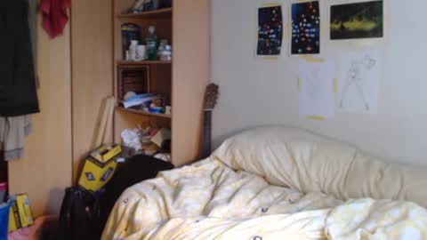 Snapshot of littlealien7 chatting on 2, 11, 2025 littlealien7 online show from 2, 11, 2025