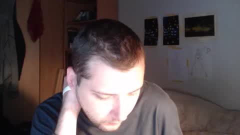 Snapshot of littlealien7 chatting on 14, 11, 2025 littlealien7 online show from 14, 11, 2025