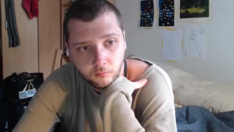 Snapshot of littlealien7 chatting on 15, 11, 2025 littlealien7 online show from 15, 11, 2025