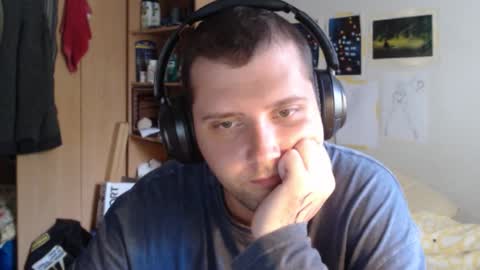 Snapshot of littlealien7 chatting on 20, 11, 2025 littlealien7 online show from 20, 11, 2025