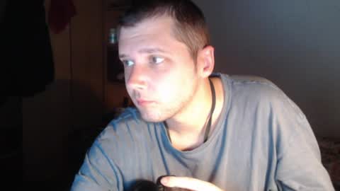 Snapshot of littlealien7 chatting on 16, 4, 2026 littlealien7 online show from 16, 4, 2026